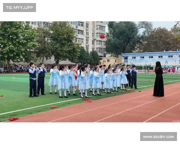 第十四届全国运动会游泳赛事精彩纷呈健儿劈波斩浪勇创佳绩